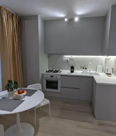 Blissful Ghencea 1110 *