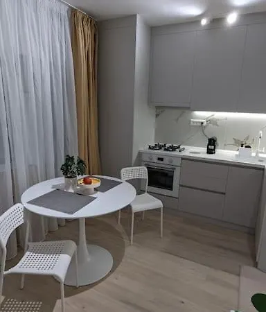 Blissful Ghencea 1110 *