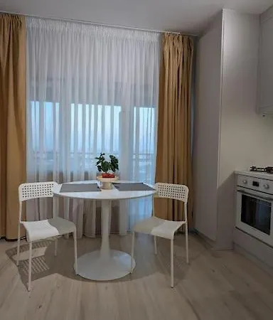 Blissful Ghencea 1110