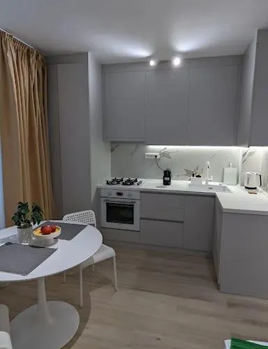 Blissful Ghencea 1110 *