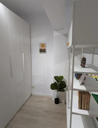 Blissful Ghencea 1110